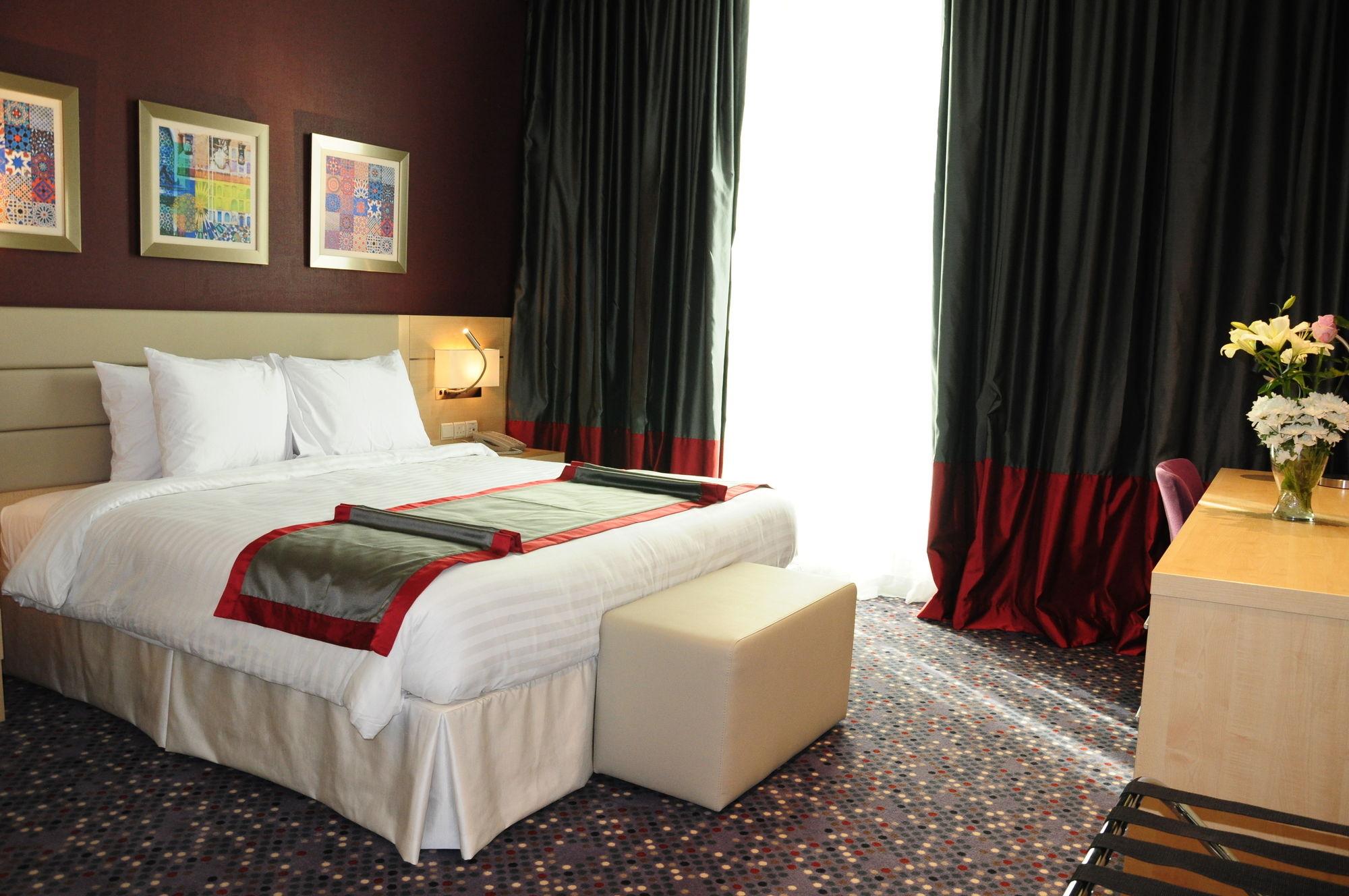 Sas Residence & Hotel, Dhahran - Formerly Radisson Blu Al Khobar Eksteriør billede