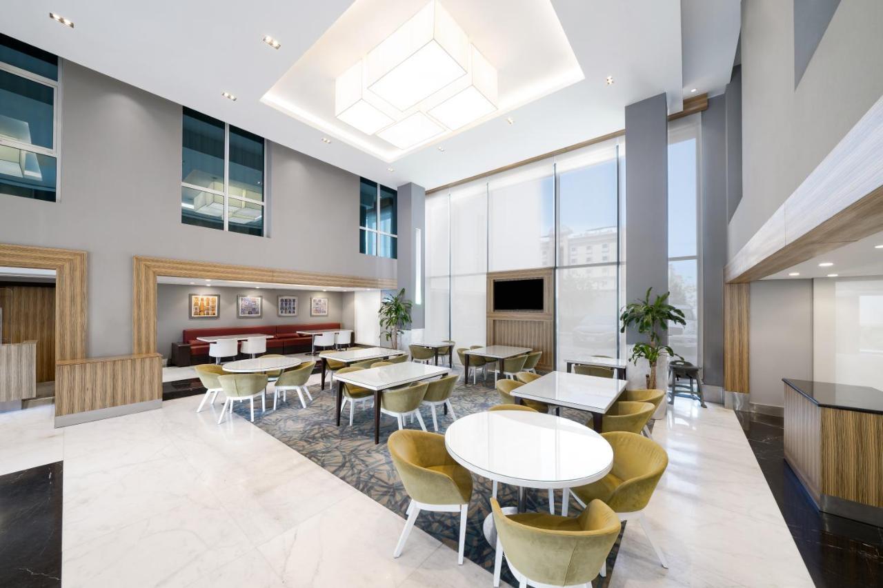 Sas Residence & Hotel, Dhahran - Formerly Radisson Blu Al Khobar Eksteriør billede